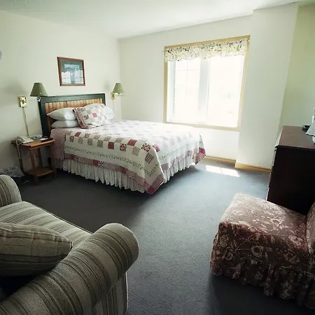 Strathmere Resort Ottawa