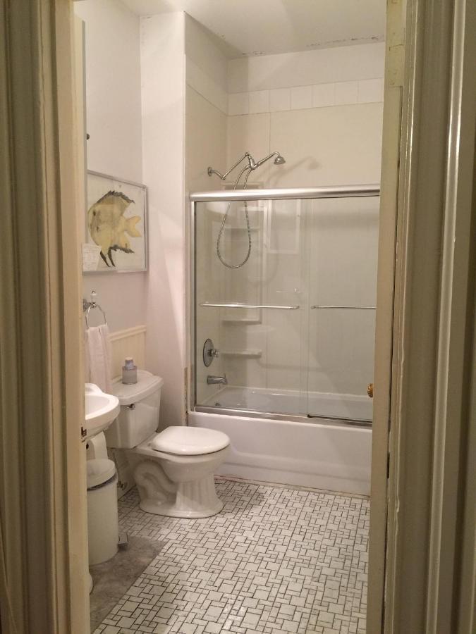 Bed & Breakfast Gold Door 2*