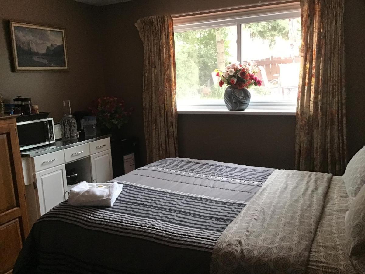 Mariya Studio Ottawa