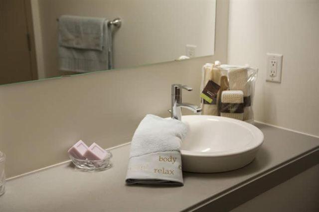 Aparthotel Residences De L'universite D'ottawa | University Of Residences Ottawa