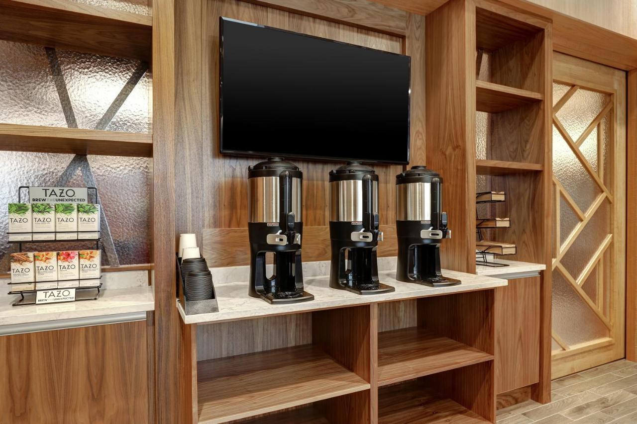 Hotel Hyatt Place West 3*