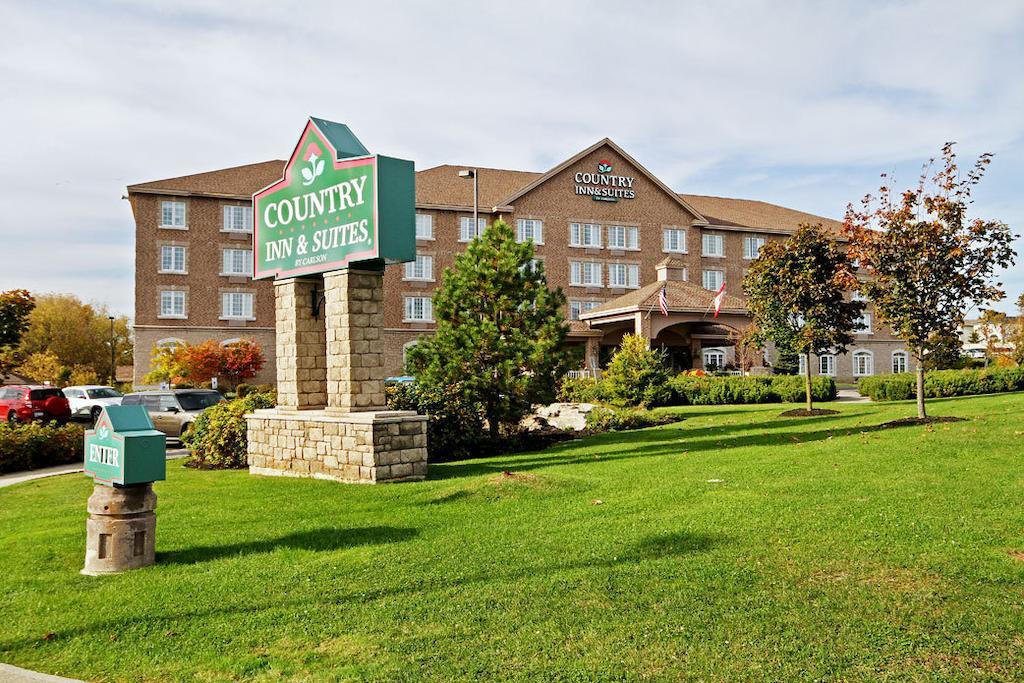 Fairfield & By Marriott Kanata