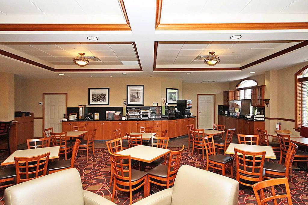 Fairfield & By Marriott Kanata