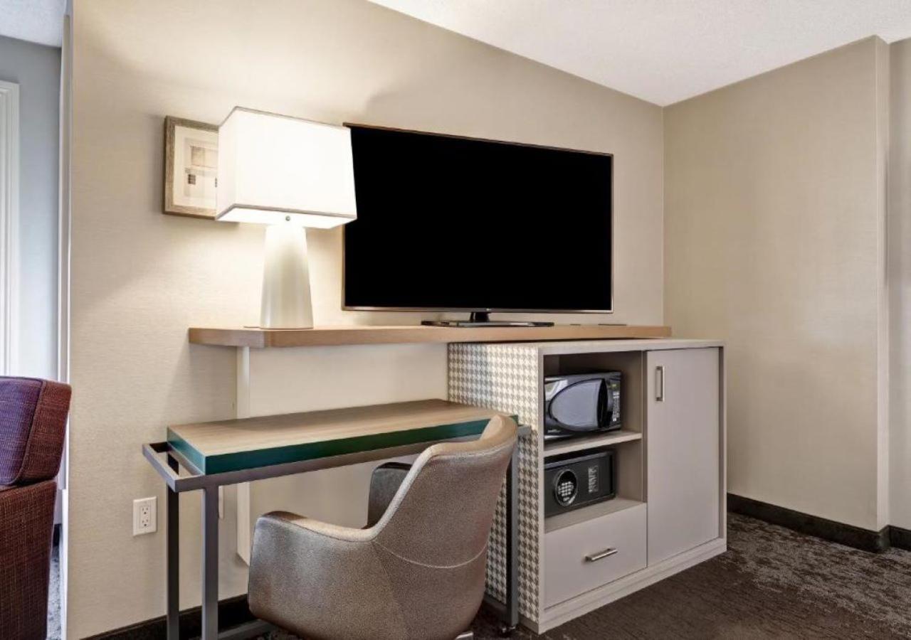 - Dwtn - Parliament Hill By Ihg 3* Ottawa