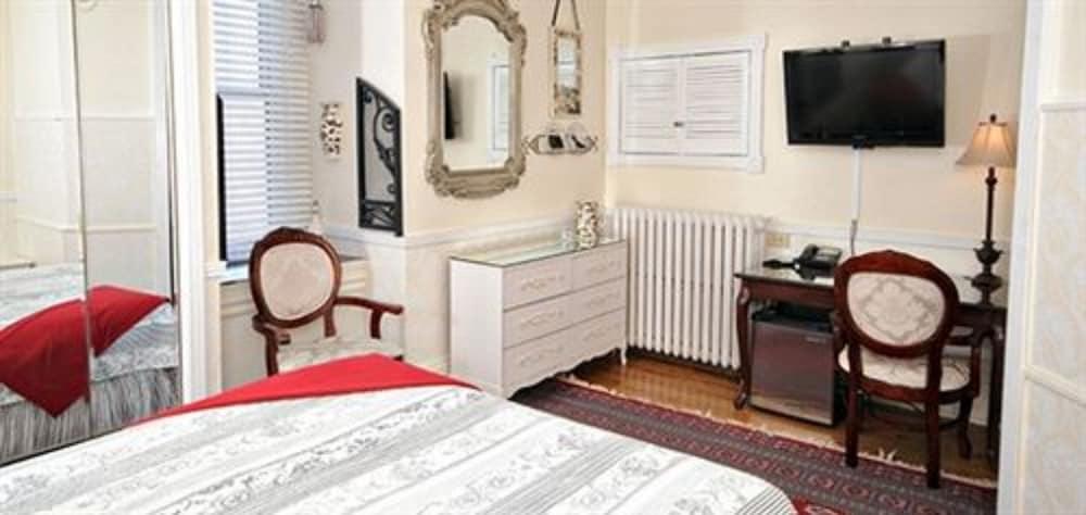 Mcgee's Bed & Breakfast Ottawa