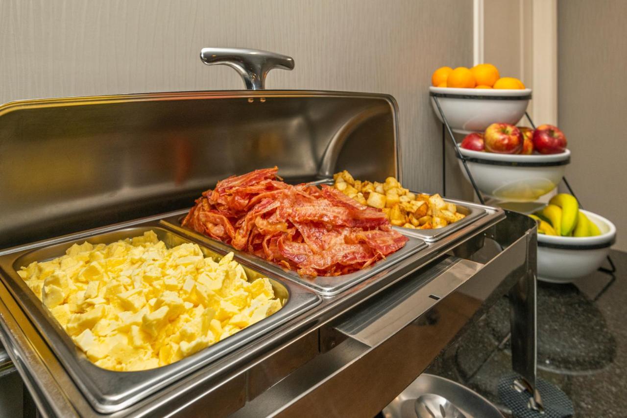 Comfort West Inn