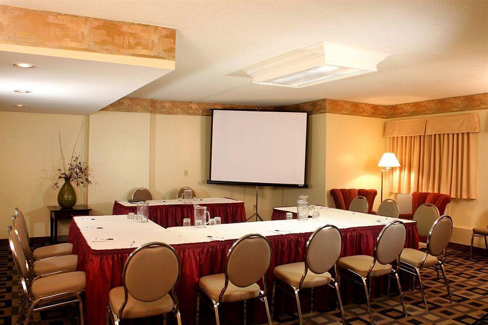 - Dwtn - Parliament Hill By Ihg Ottawa