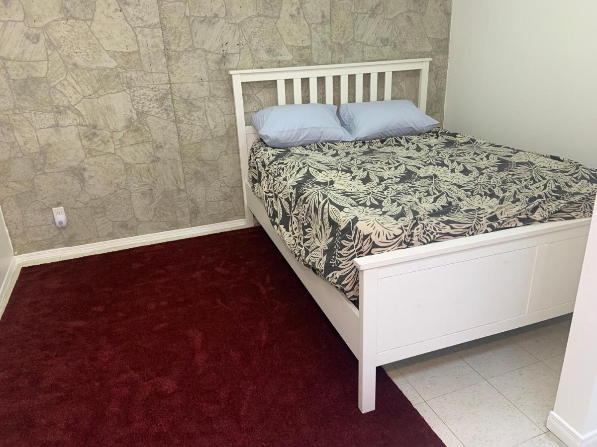 Ottawa's Destination Holiday home