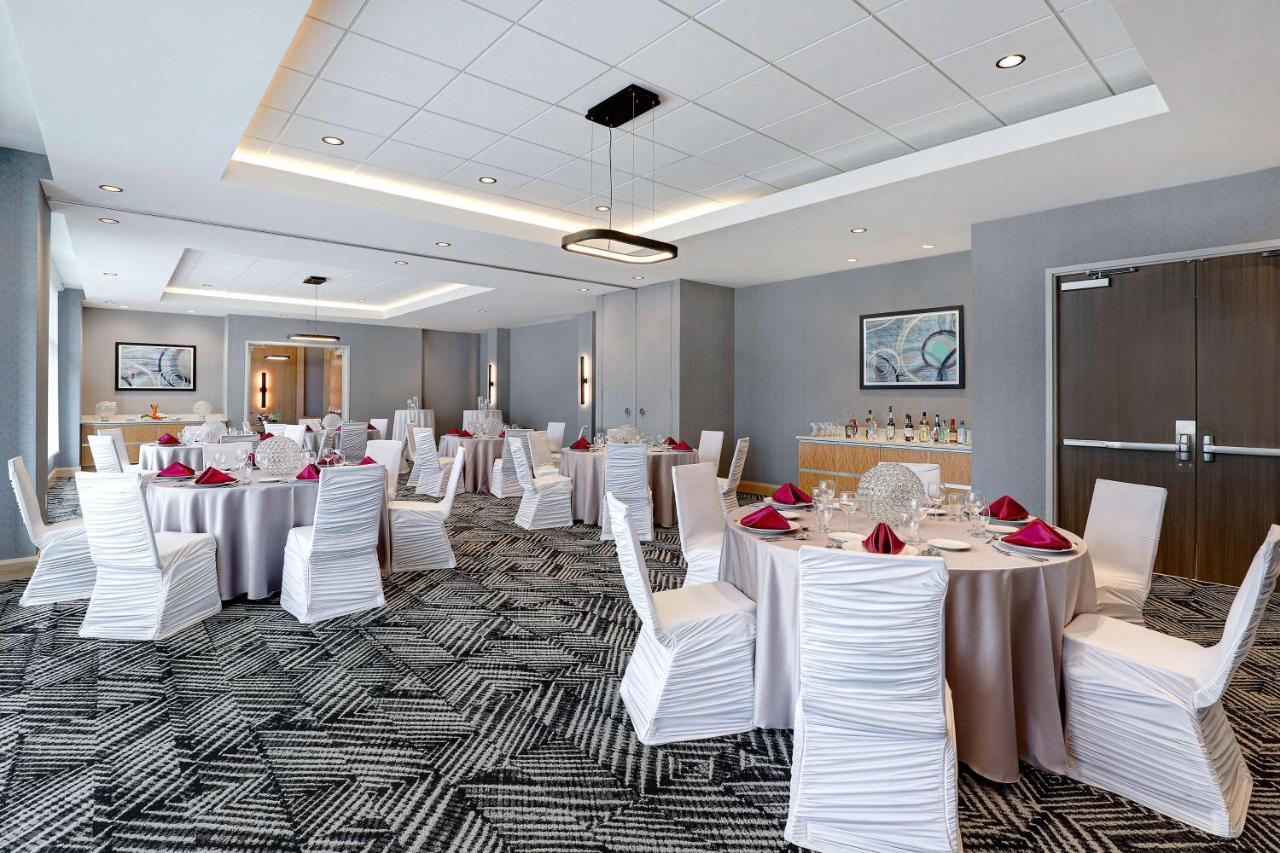 Hyatt Place West Hotel 3*