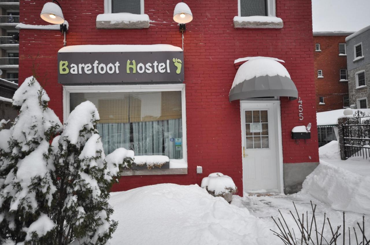 Hostel Barefoot *