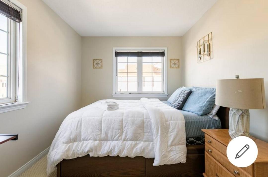 Mannys Place Homestay Ottawa