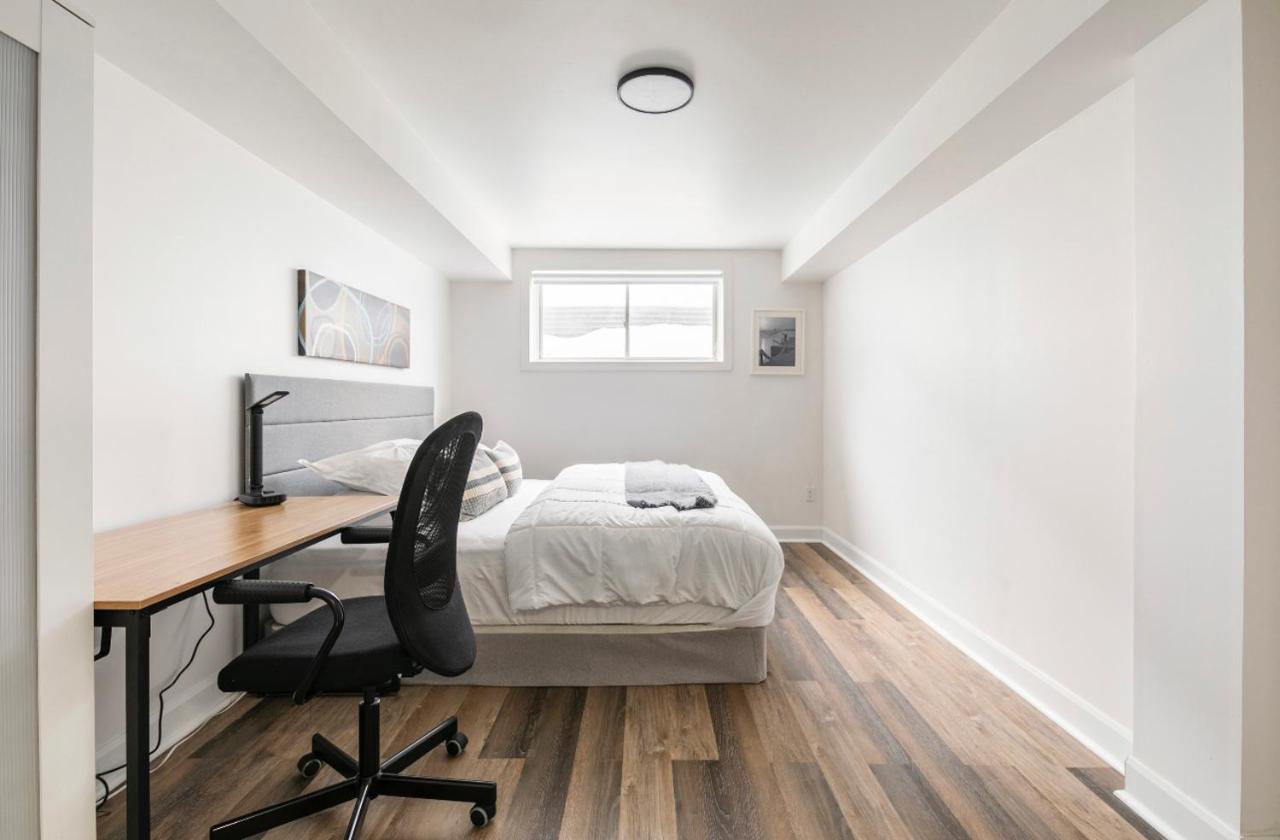 Guest house The Monarch