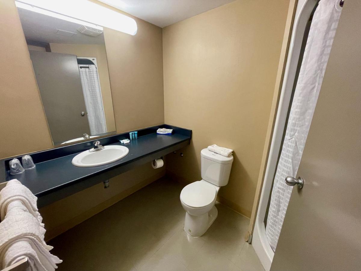 Aparthotel Residence & Conference Centre - Ottawa West 2*