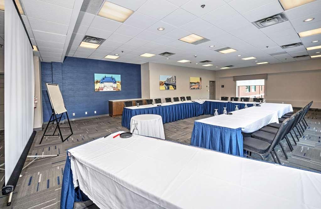 Hotel Hampton By Hilton