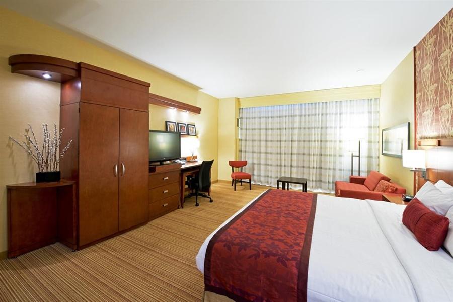 Courtyard By Marriott East 3* Ottawa