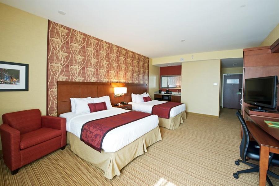 Courtyard By Marriott East Hotel 3*