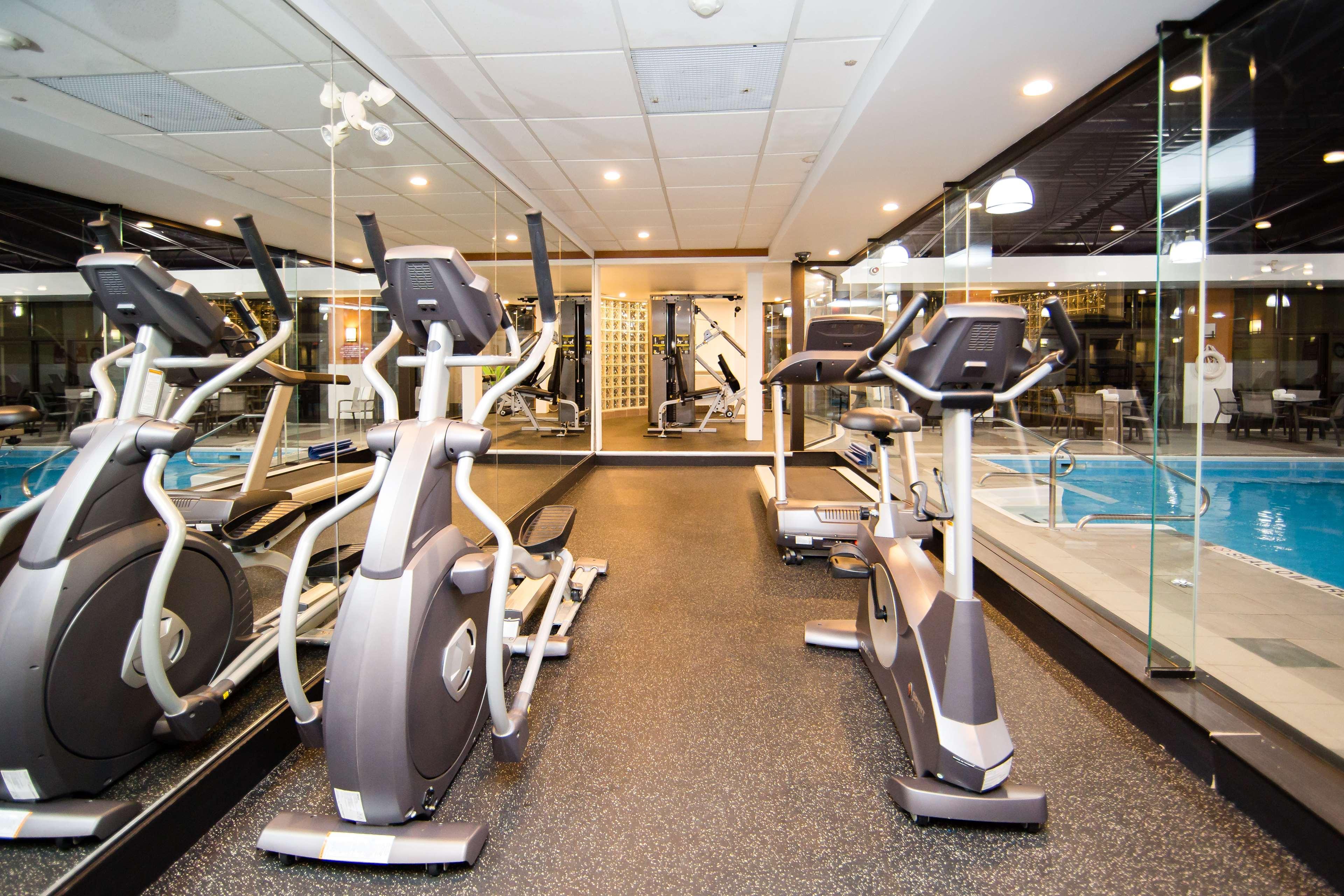 Western Kanata And Conference Centre 3*