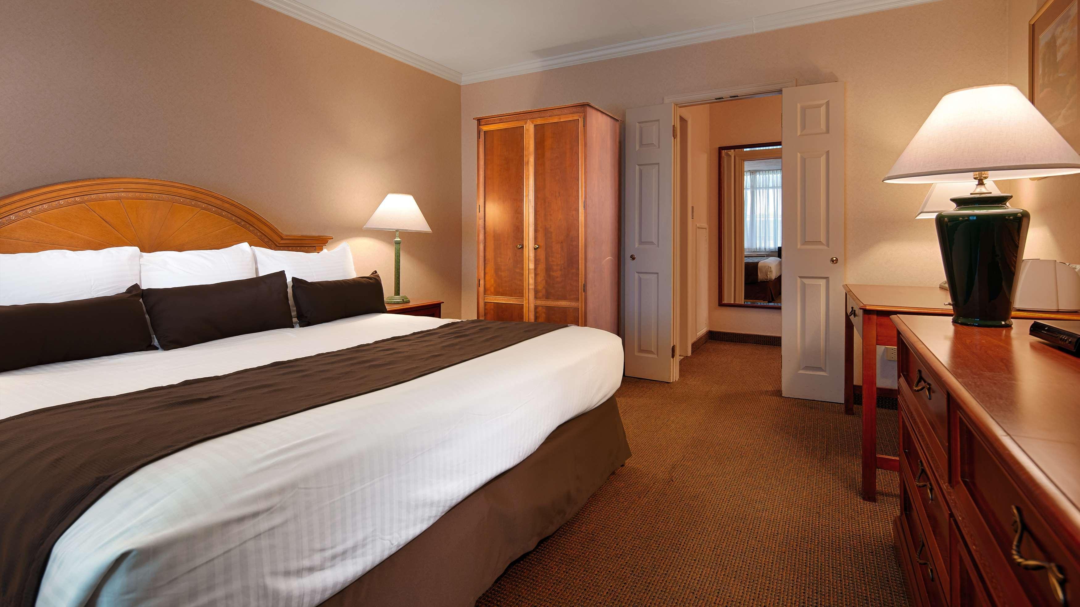 Western Kanata And Conference Centre Ottawa