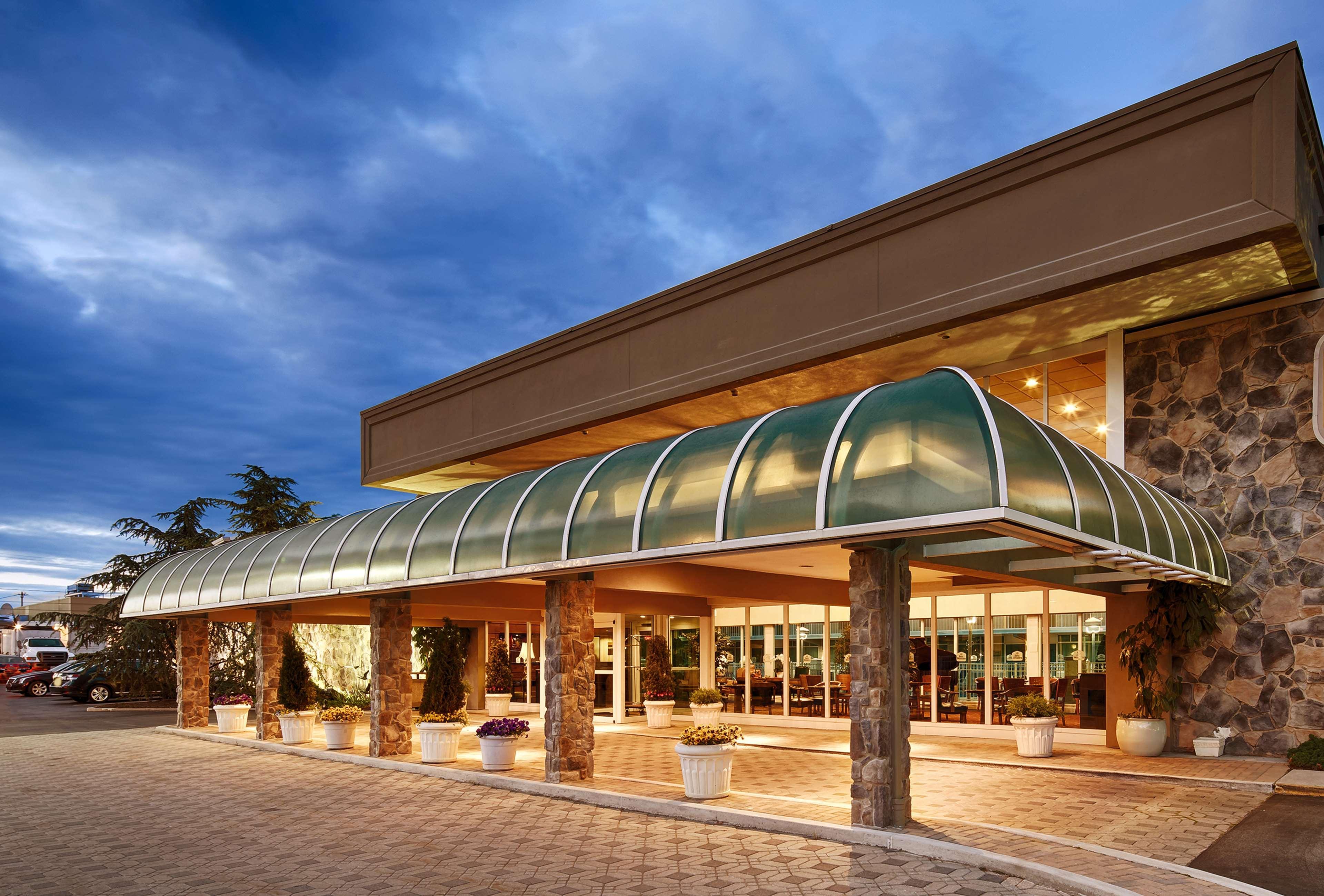 Western Kanata And Conference Centre Ottawa