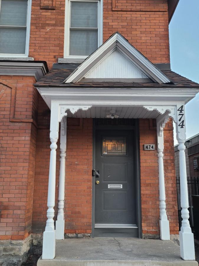 Downtown Spacious Bed & Breakfast *