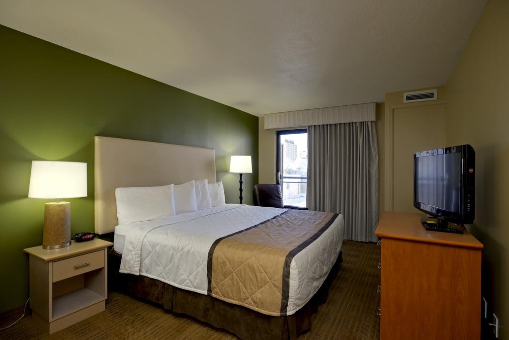 Extended Canada - Ottawa