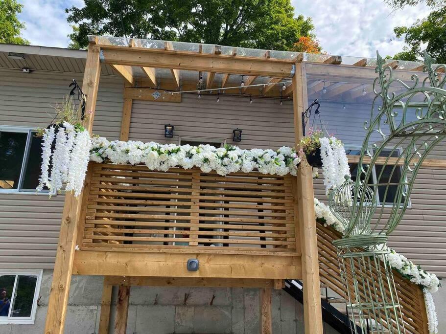 Cozy & Porches For Intimate Weddings Reunions Villa Ottawa
