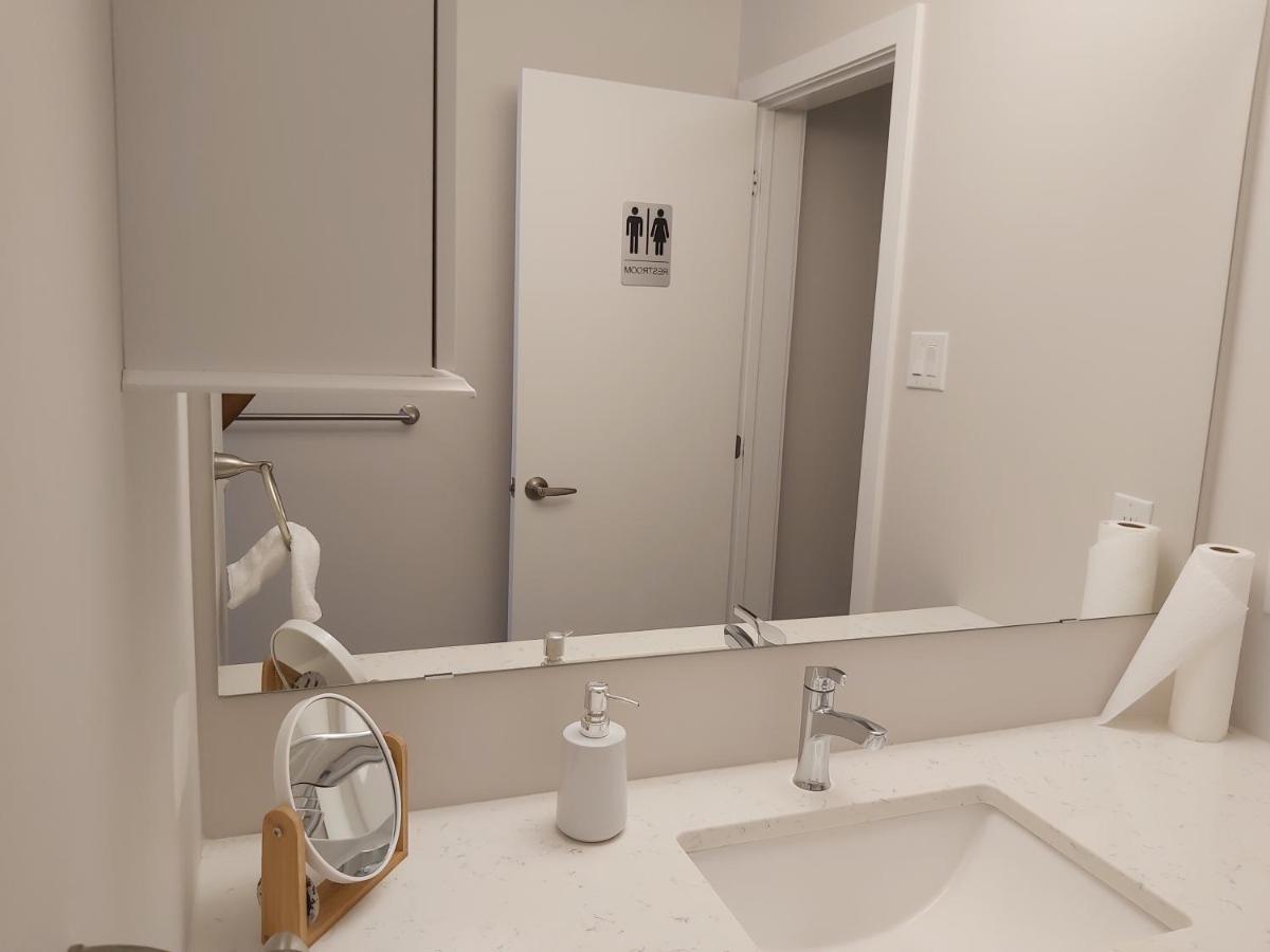 Rb Homes - Peaceful Neighbourhood Homestay