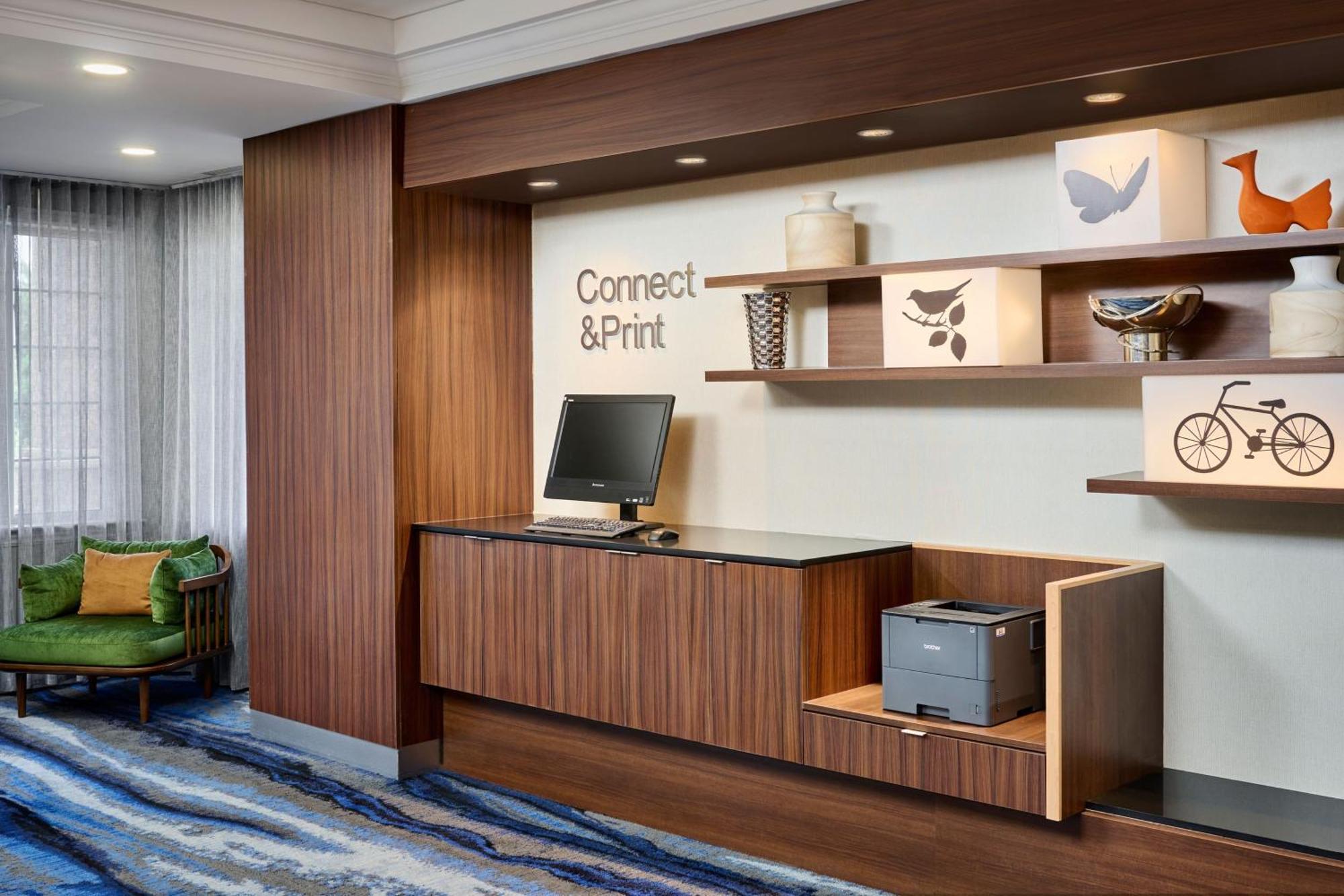 Fairfield & By Marriott Kanata Hotel
