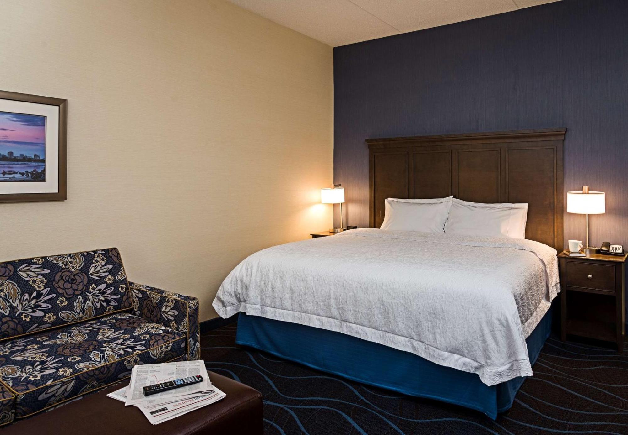 Hampton By Hilton Airport Hotel