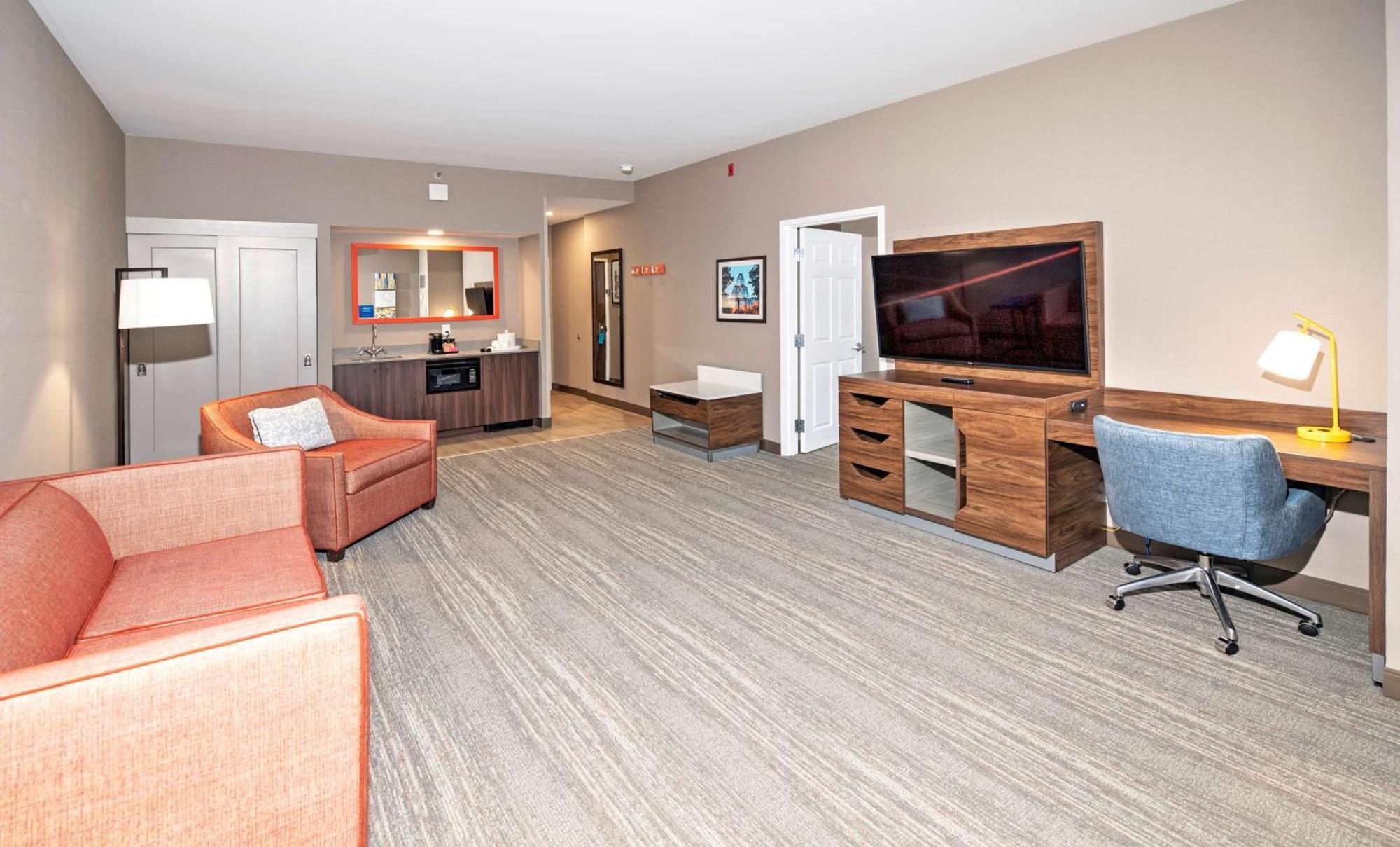 Hampton By Hilton