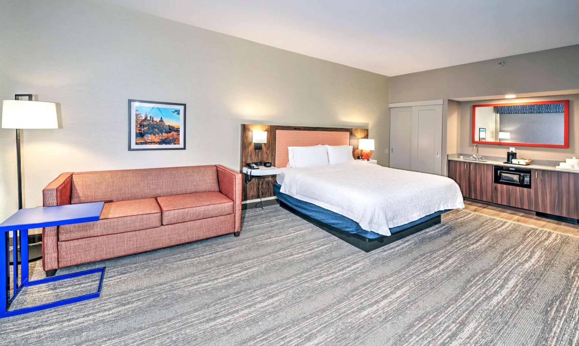 Hampton By Hilton Hotel 3*