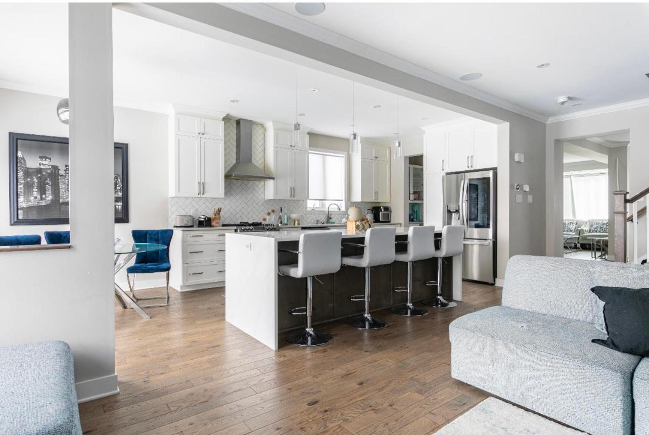 The Monarch Guest house