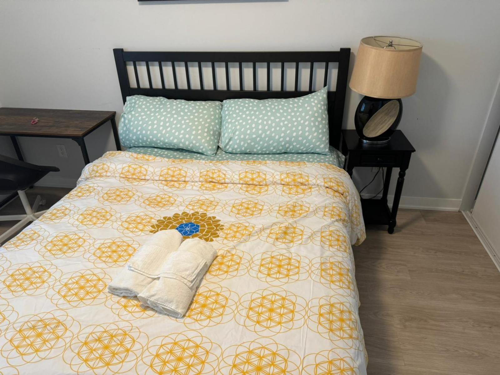 Sunset Place Guest house Ottawa