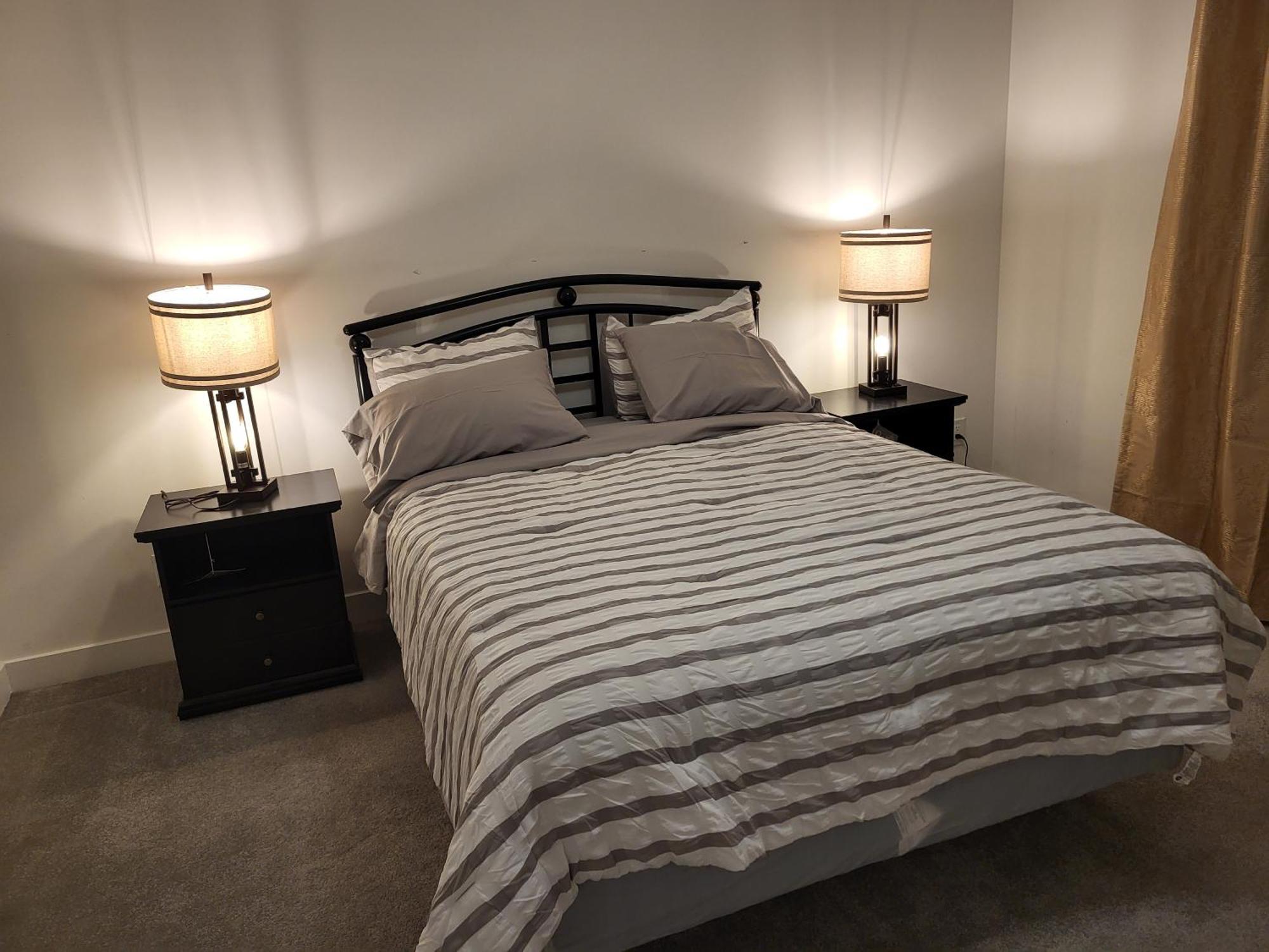 Lovely Townhouse For Short-term Homestay Ottawa