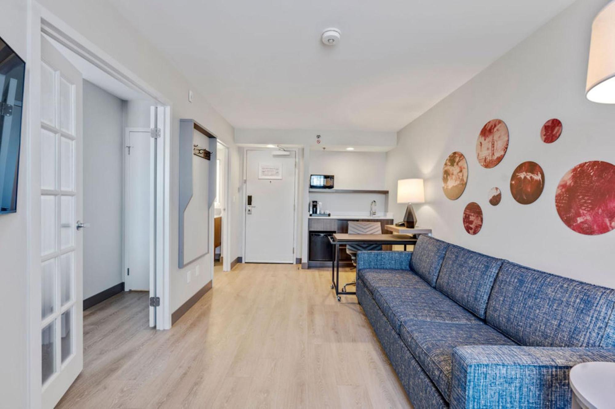 & Kanata By Ihg Hotel