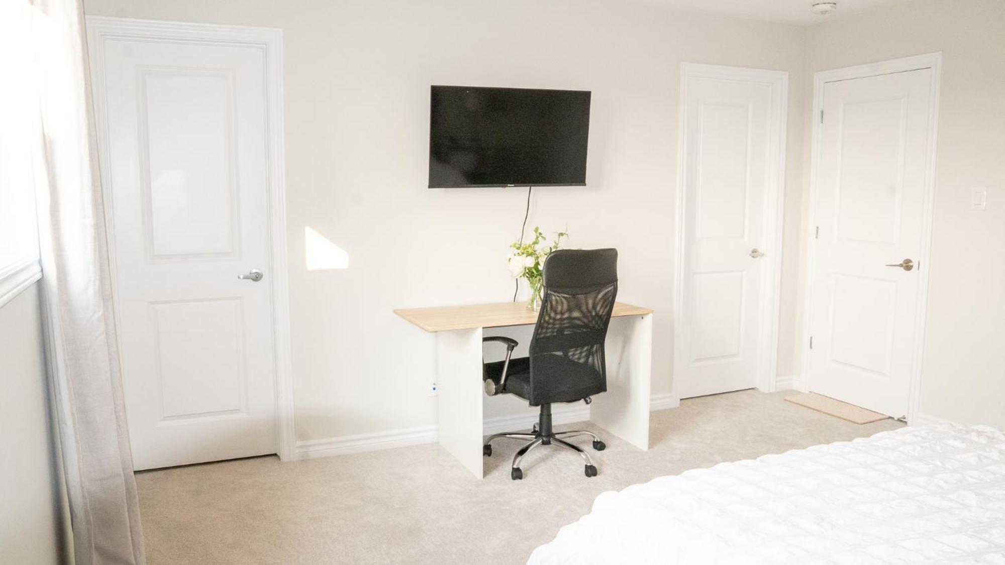 Homestay Beautiful With Private Bathroom Ottawa