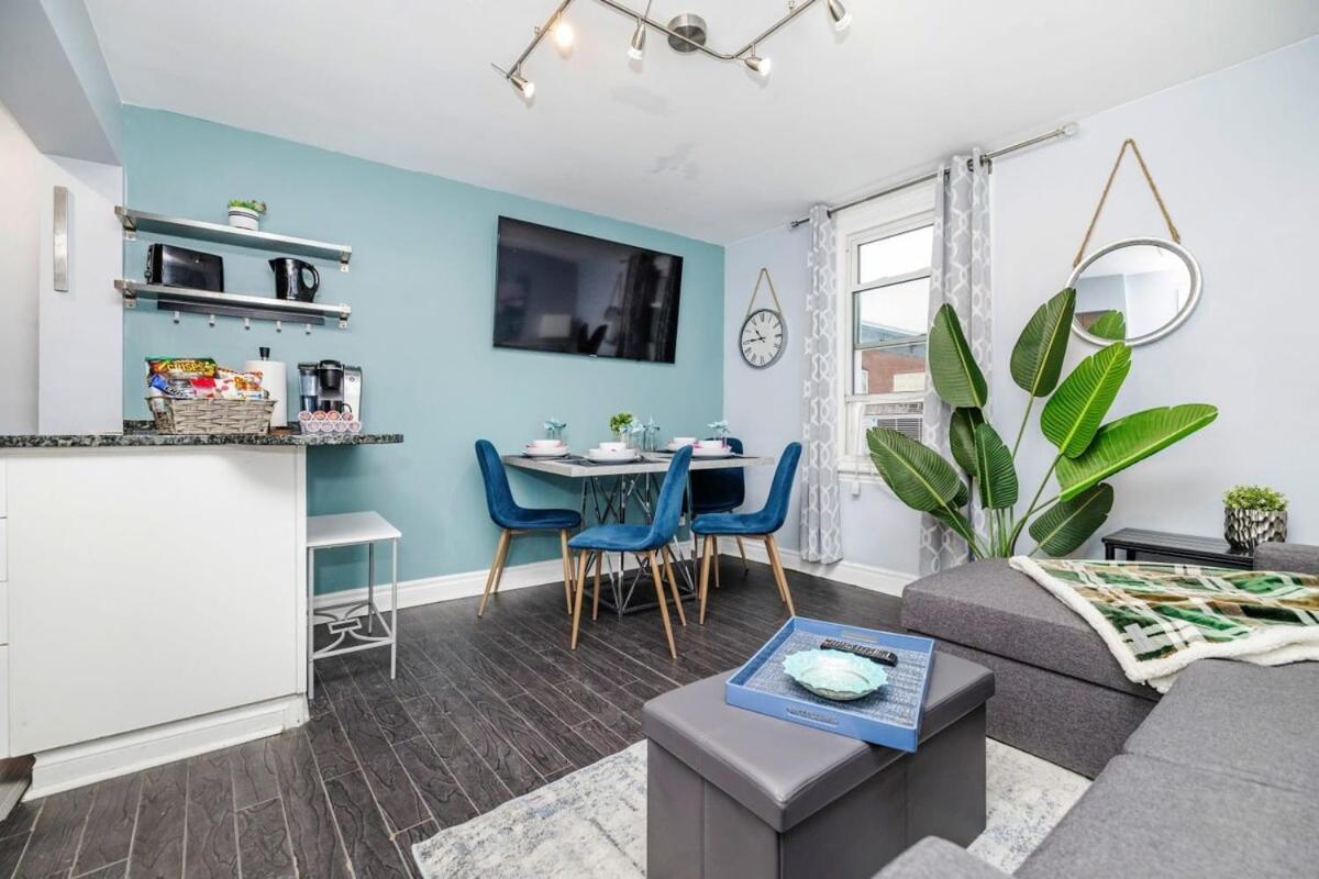 Cozy 2br - With Private Rooftop Terrace