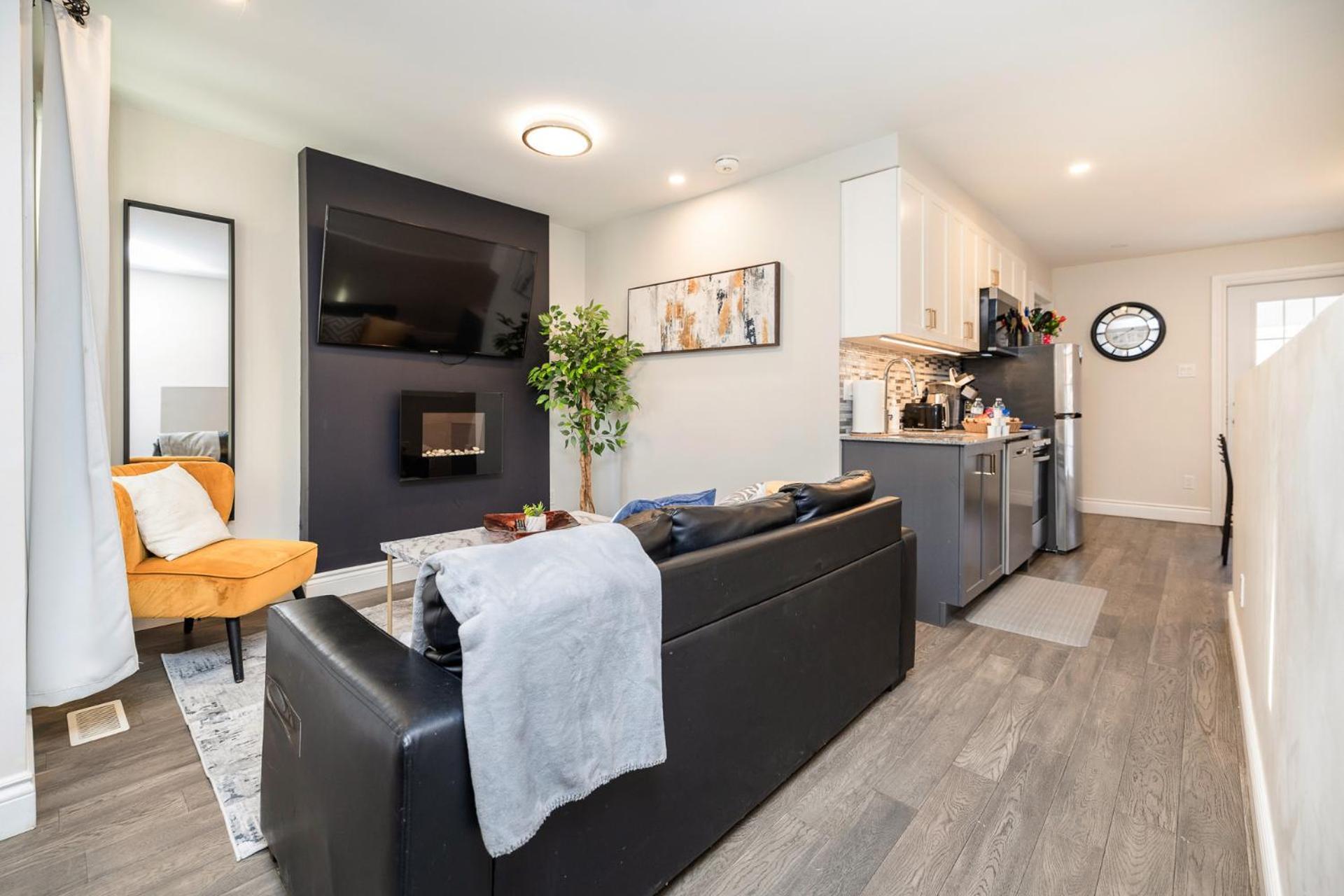 Apartment Pet-friendly 2br - Near University Ottawa