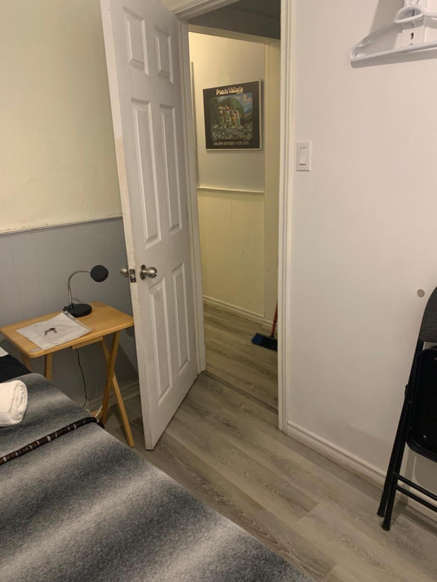 Apartment Private Steps To Of Downtown