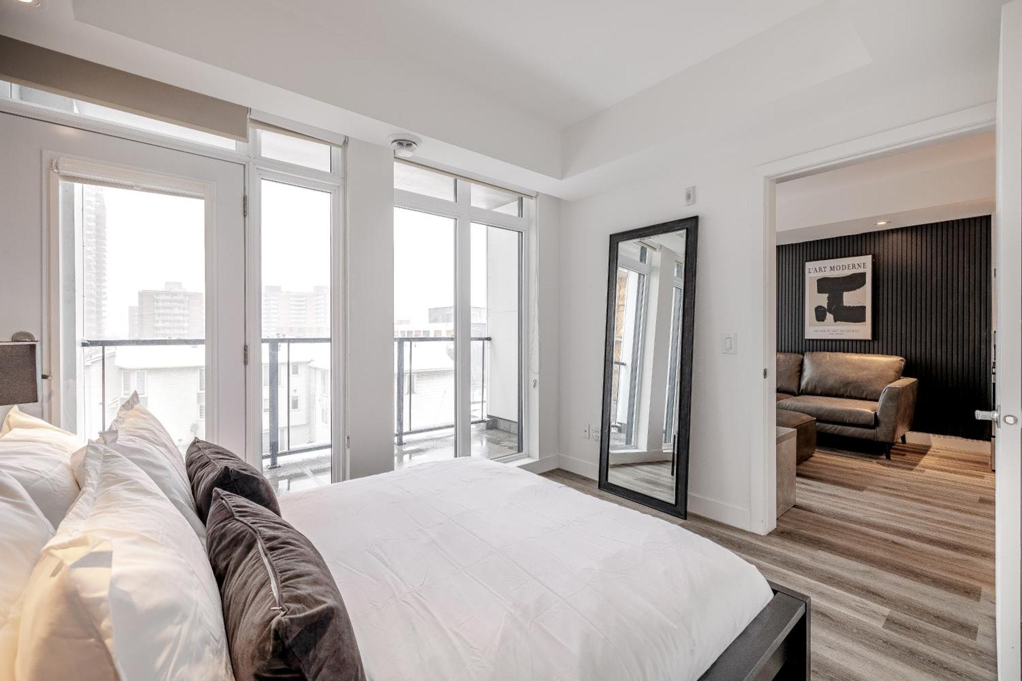Westview Luxury * Ottawa