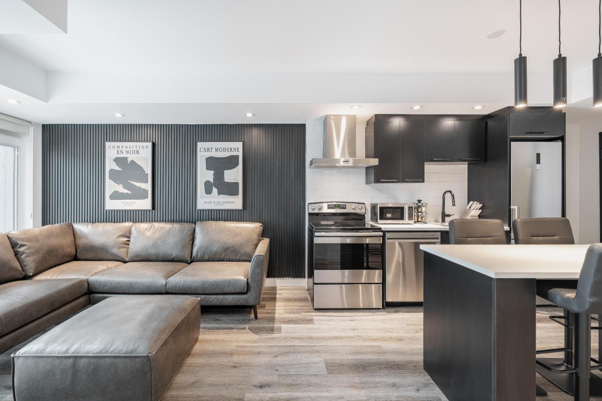 Westview Luxury Aparthotel *