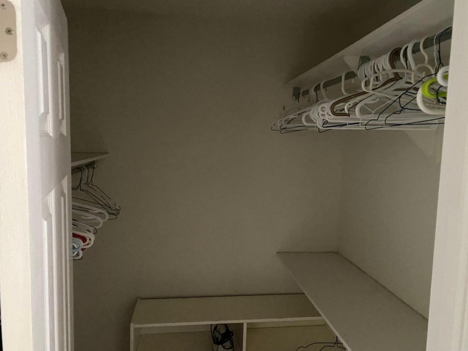 Cute 3 Bedrooms Townhouse In Kanata Holiday home *