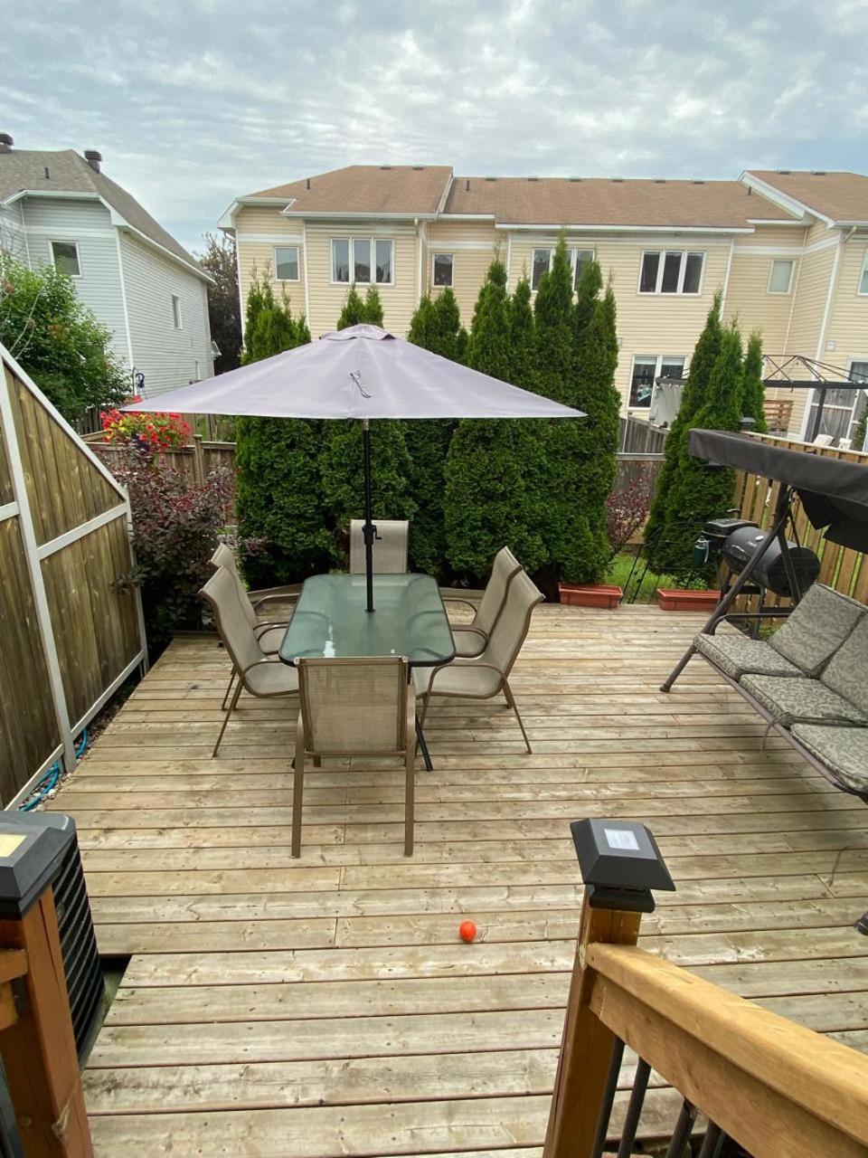 Holiday home Cute 3 Bedrooms Townhouse In Kanata