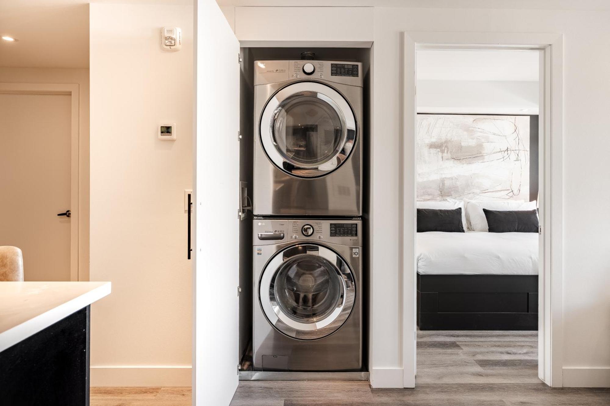 Westview Luxury Aparthotel