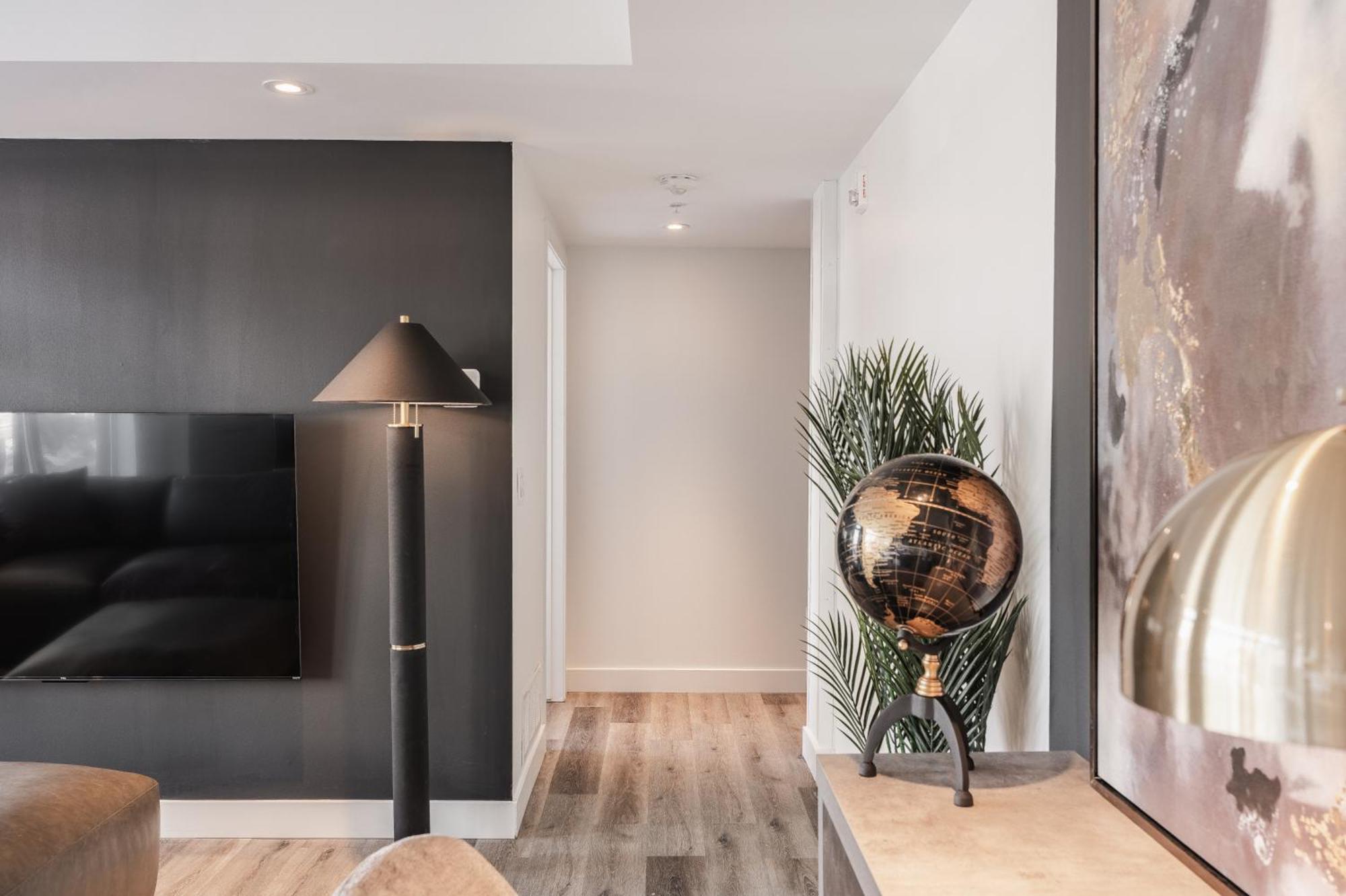 Westview Luxury Aparthotel