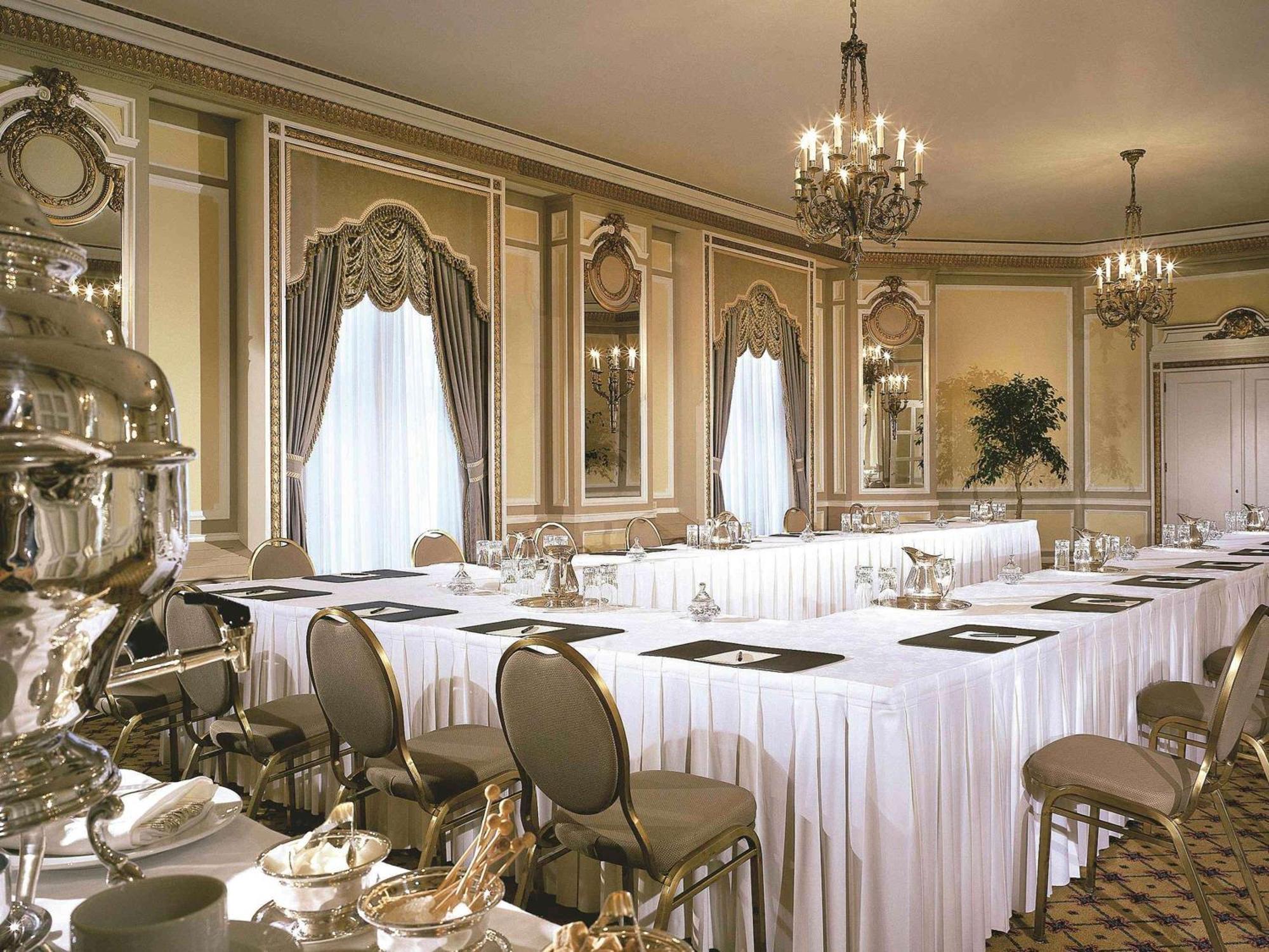Fairmont Chateau Laurier Hotel Ottawa