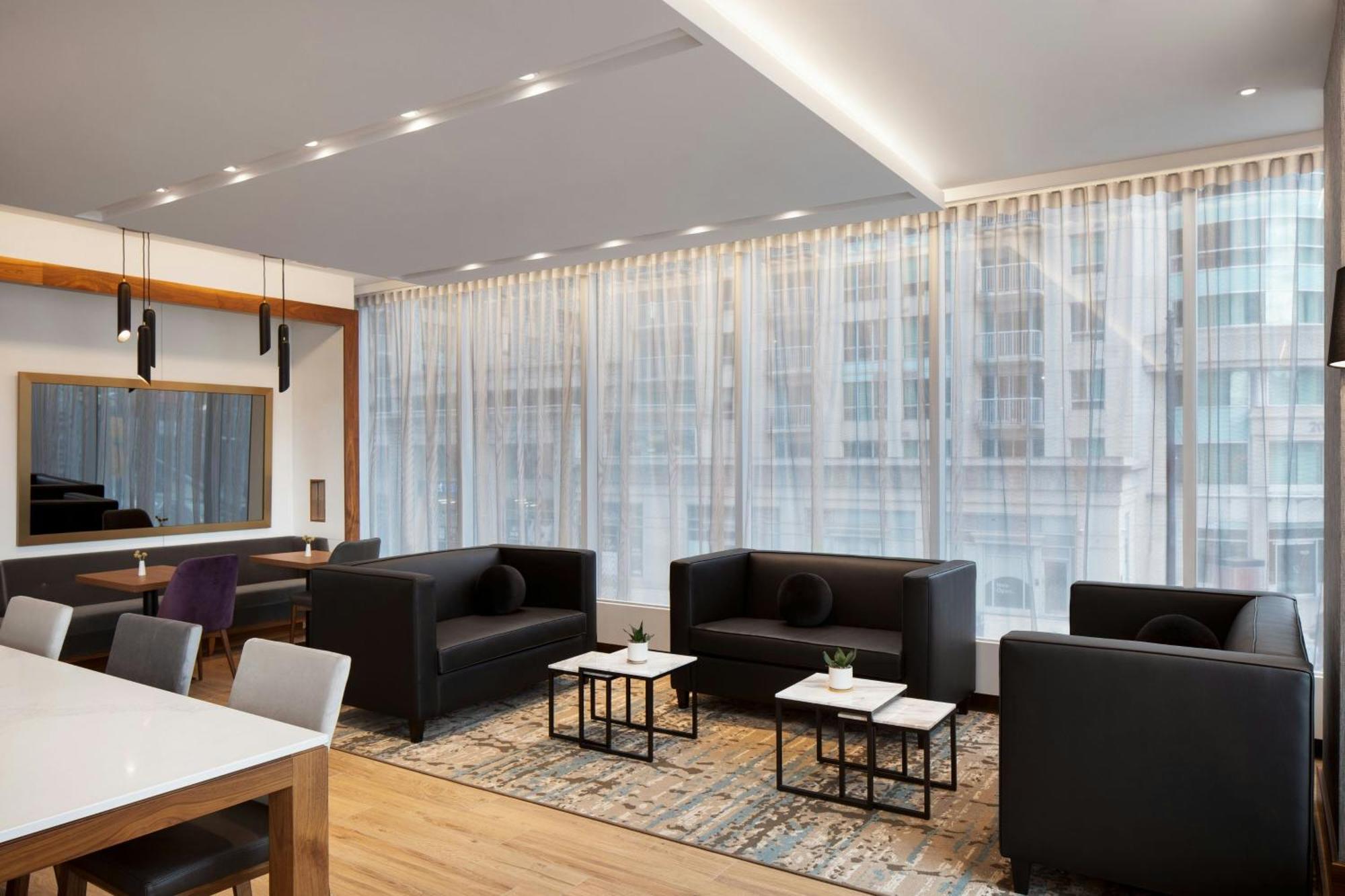 Ac By Marriott Downtown Hotel