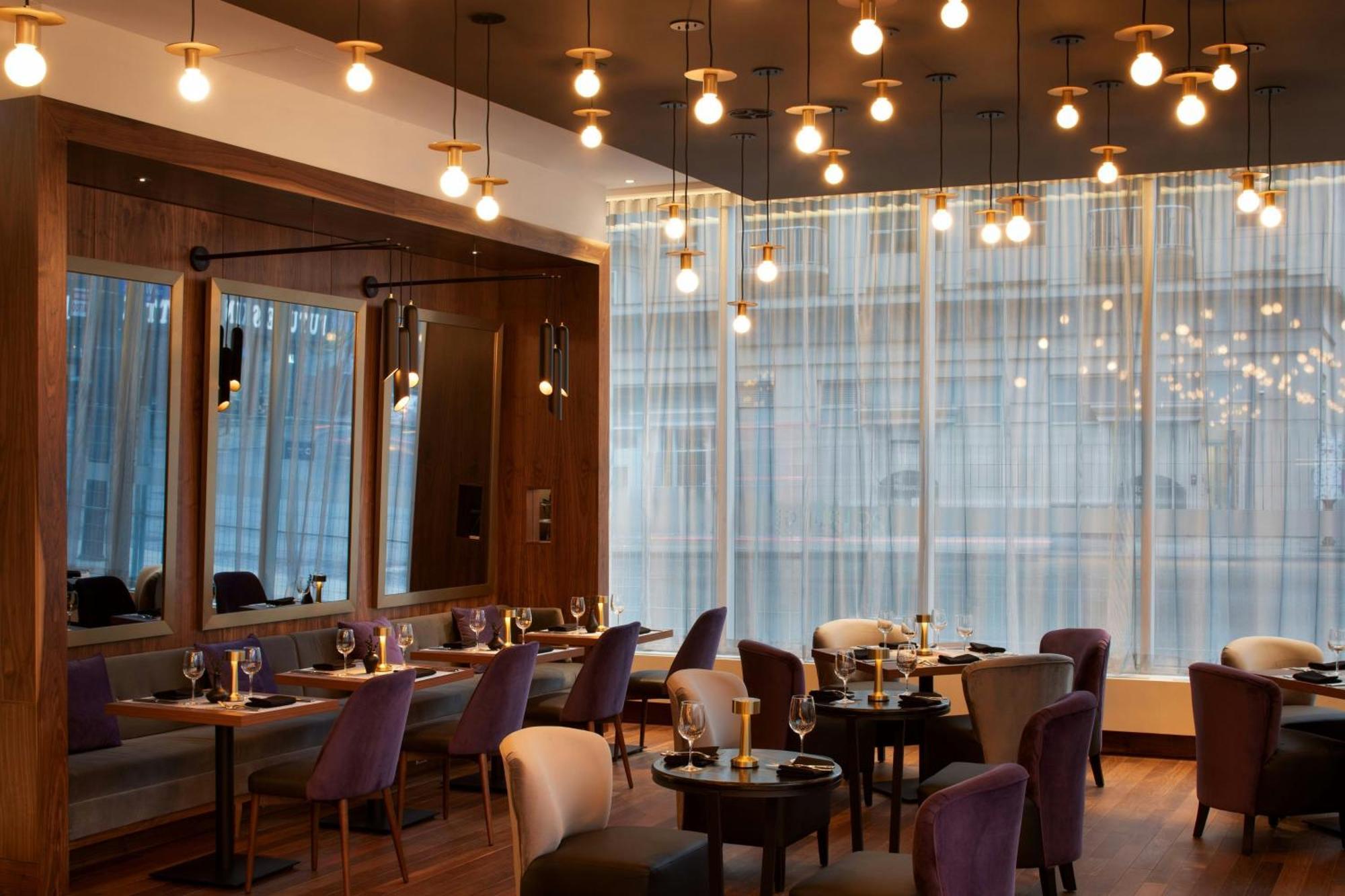 Ac By Marriott Downtown Ottawa