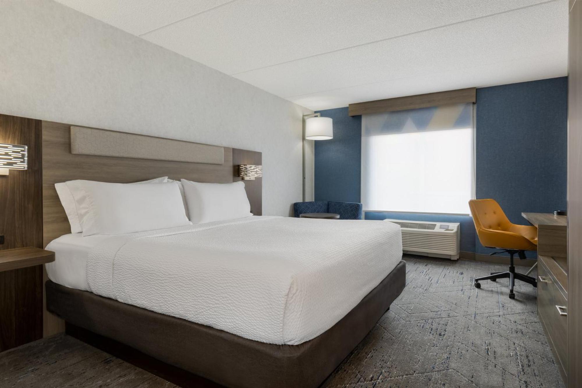 Hotel Express & East-orleans By Ihg 2*