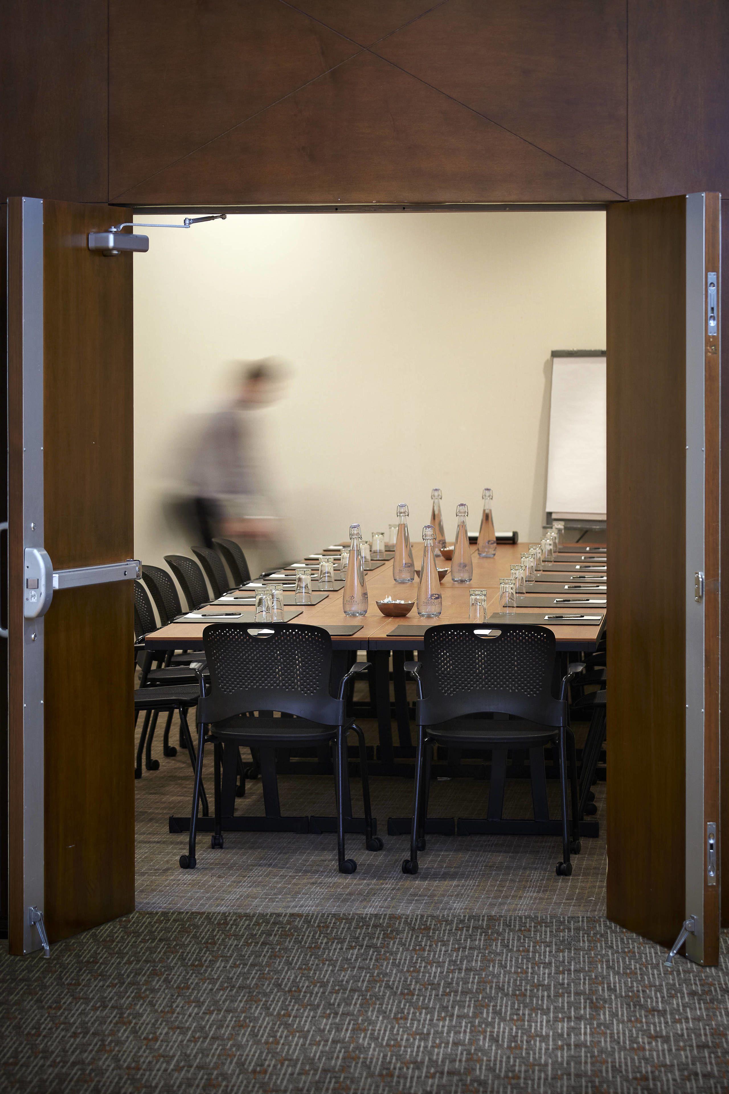 Delta By Marriott Centre